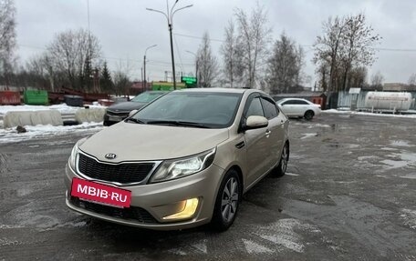 KIA Rio III рестайлинг, 2014 год, 890 000 рублей, 2 фотография