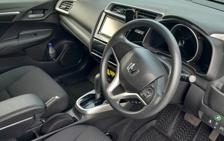 Honda Fit III, 2019 год, 1 499 999 рублей, 10 фотография