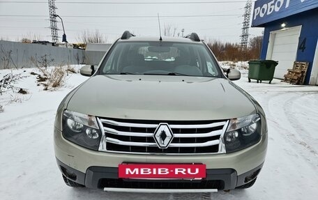 Renault Duster I рестайлинг, 2013 год, 920 000 рублей, 2 фотография