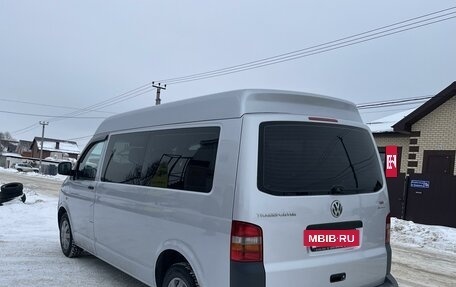 Volkswagen Transporter T5 рестайлинг, 2007 год, 1 450 000 рублей, 2 фотография