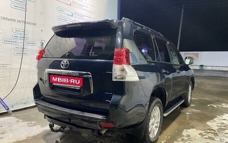 Toyota Land Cruiser Prado 150 рестайлинг 2, 2012 год, 2 900 000 рублей, 6 фотография