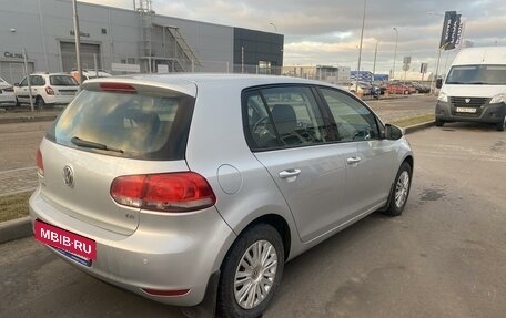 Volkswagen Golf VI, 2011 год, 899 000 рублей, 4 фотография