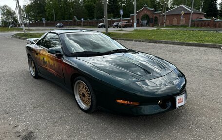 Pontiac Firebird IV, 1995 год, 2 000 000 рублей, 2 фотография