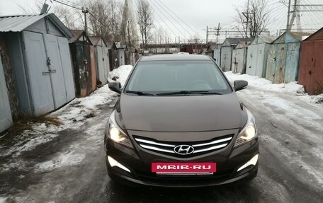 Hyundai Solaris II рестайлинг, 2016 год, 1 070 000 рублей, 2 фотография