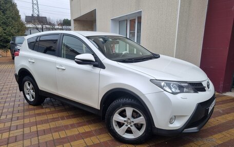 Toyota RAV4, 2013 год, 1 899 000 рублей, 2 фотография