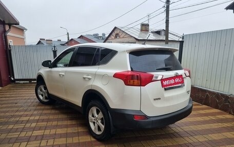 Toyota RAV4, 2013 год, 1 899 000 рублей, 4 фотография