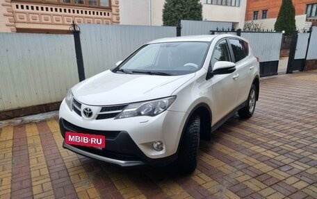 Toyota RAV4, 2013 год, 1 899 000 рублей, 3 фотография