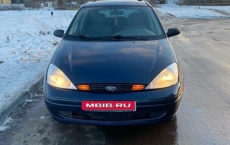 Ford Focus IV, 2001 год, 290 000 рублей, 2 фотография