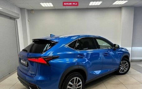 Lexus NX I, 2017 год, 2 640 000 рублей, 5 фотография