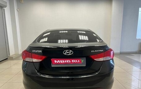 Hyundai Elantra V, 2011 год, 835 000 рублей, 6 фотография