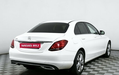 Mercedes-Benz C-Класс, 2018 год, 2 676 000 рублей, 5 фотография