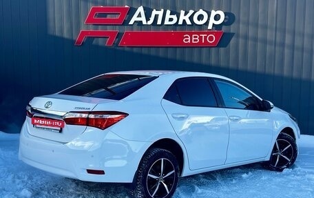 Toyota Corolla, 2013 год, 1 399 000 рублей, 3 фотография