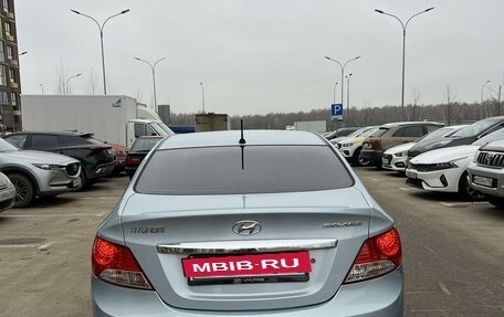 Hyundai Solaris II рестайлинг, 2011 год, 850 000 рублей, 7 фотография