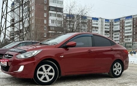 Hyundai Solaris II рестайлинг, 2011 год, 930 000 рублей, 2 фотография