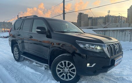 Toyota Land Cruiser Prado 150 рестайлинг 2, 2019 год, 5 450 000 рублей, 2 фотография