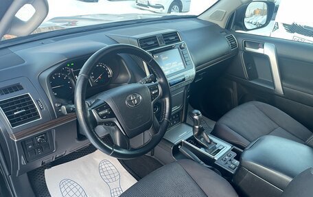 Toyota Land Cruiser Prado 150 рестайлинг 2, 2019 год, 5 450 000 рублей, 14 фотография