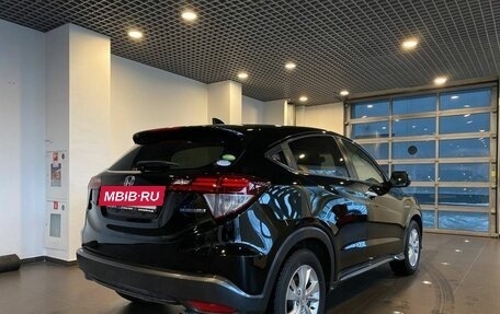 Honda Vezel, 2016 год, 1 630 000 рублей, 3 фотография