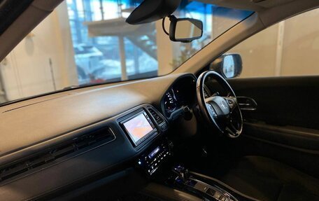 Honda Vezel, 2016 год, 1 630 000 рублей, 12 фотография