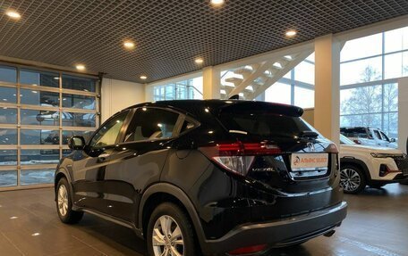 Honda Vezel, 2016 год, 1 630 000 рублей, 5 фотография