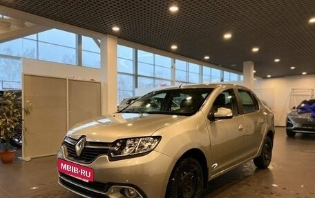 Renault Logan II, 2016 год, 825 000 рублей, 7 фотография