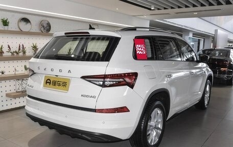 Skoda Kodiaq I, 2025 год, 4 680 000 рублей, 4 фотография