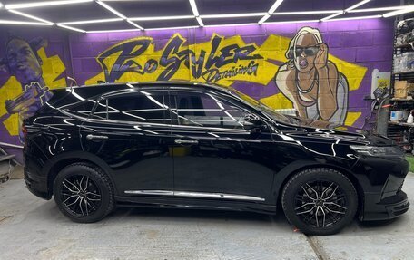 Toyota Harrier, 2018 год, 3 500 000 рублей, 3 фотография