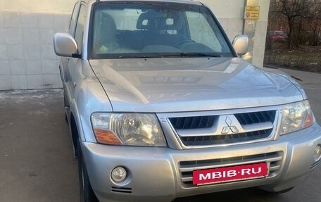 Mitsubishi Pajero III рестайлинг, 2006 год, 1 510 000 рублей, 3 фотография