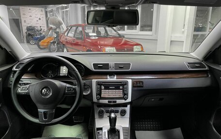 Volkswagen Passat B7, 2012 год, 1 199 000 рублей, 12 фотография