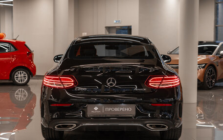 Mercedes-Benz C-Класс, 2018 год, 3 690 000 рублей, 6 фотография