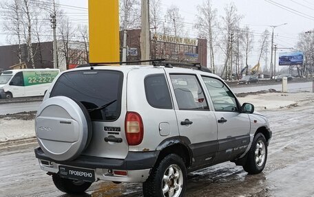 Chevrolet Niva I рестайлинг, 2003 год, 228 800 рублей, 6 фотография