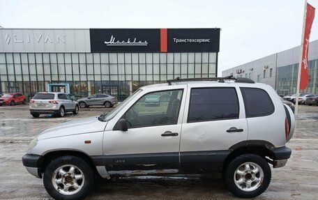 Chevrolet Niva I рестайлинг, 2003 год, 228 800 рублей, 10 фотография