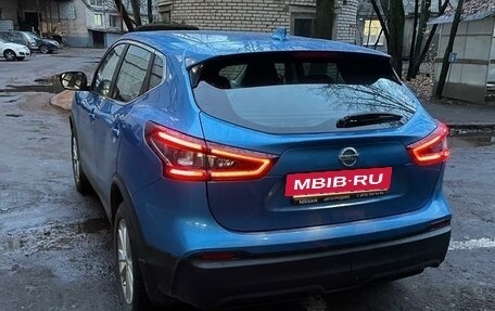 Nissan Qashqai, 2020 год, 2 300 000 рублей, 3 фотография