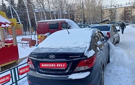 Hyundai Solaris II рестайлинг, 2012 год, 420 000 рублей, 5 фотография