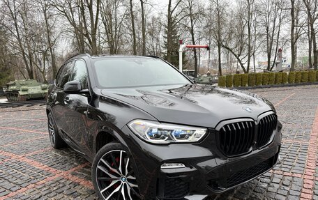 BMW X5, 2021 год, 9 970 000 рублей, 3 фотография