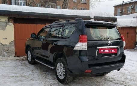 Toyota Land Cruiser Prado 150 рестайлинг 2, 2010 год, 3 100 000 рублей, 3 фотография