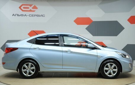 Hyundai Solaris II рестайлинг, 2011 год, 750 000 рублей, 4 фотография