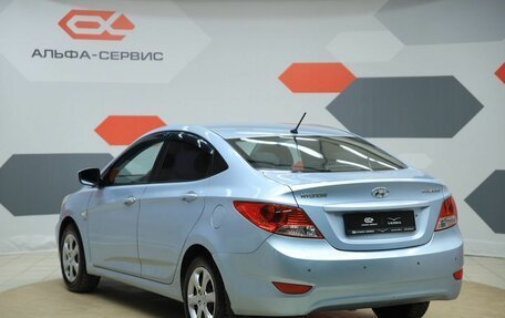 Hyundai Solaris II рестайлинг, 2011 год, 750 000 рублей, 7 фотография