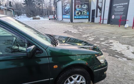 Toyota Vista V30, 2002 год, 540 000 рублей, 6 фотография