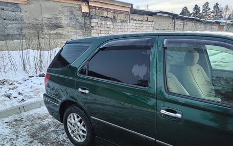 Toyota Vista V30, 2002 год, 540 000 рублей, 8 фотография