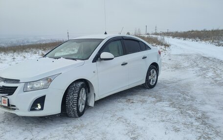 Chevrolet Cruze II, 2013 год, 700 000 рублей, 8 фотография