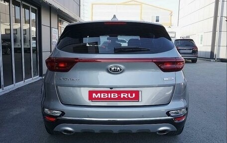 KIA Sportage IV рестайлинг, 2020 год, 2 079 000 рублей, 4 фотография