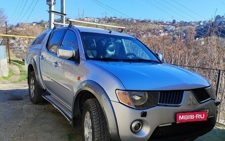 Mitsubishi L200 IV рестайлинг, 2007 год, 1 300 000 рублей, 3 фотография