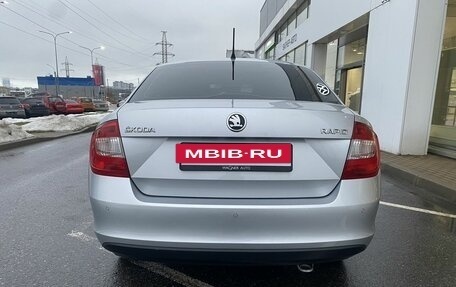 Skoda Rapid I, 2014 год, 880 000 рублей, 7 фотография