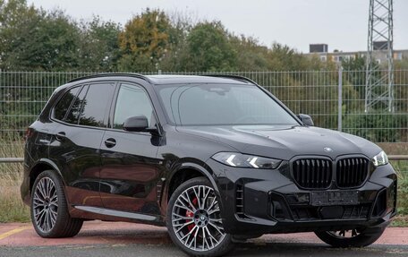 BMW X5, 2024 год, 17 681 224 рублей, 3 фотография