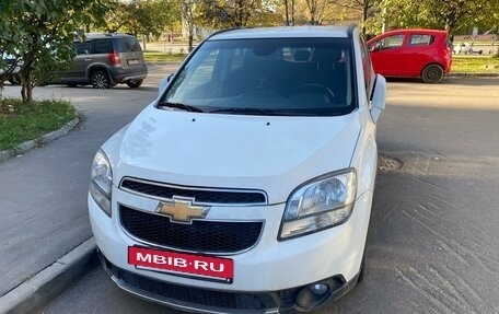 Chevrolet Orlando I, 2013 год, 1 240 000 рублей, 3 фотография