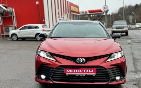 Toyota Camry, 2021 год, 2 740 000 рублей, 2 фотография