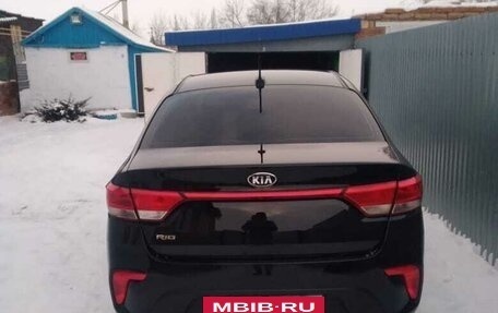 KIA Rio IV, 2018 год, 1 670 000 рублей, 5 фотография