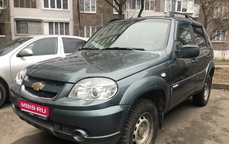 Chevrolet Niva I рестайлинг, 2011 год, 670 000 рублей, 3 фотография