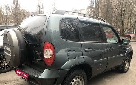 Chevrolet Niva I рестайлинг, 2011 год, 670 000 рублей, 5 фотография