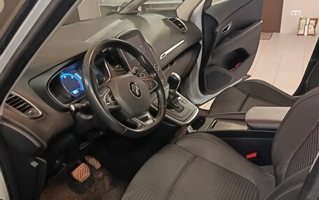 Renault Scenic IV, 2017 год, 1 999 000 рублей, 7 фотография